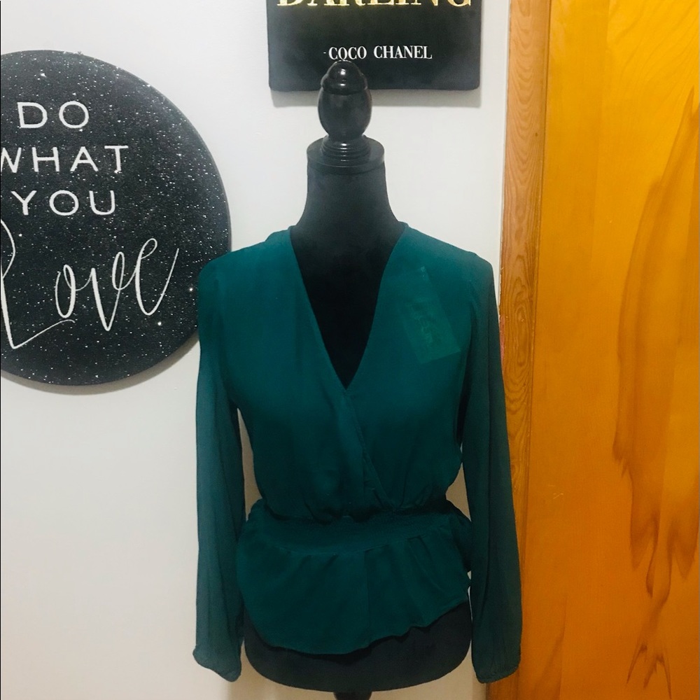 Express Green Top.